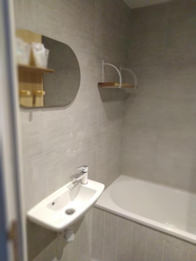 Le Risle - Hotel Montfort-sur-Risle Экстерьер фото