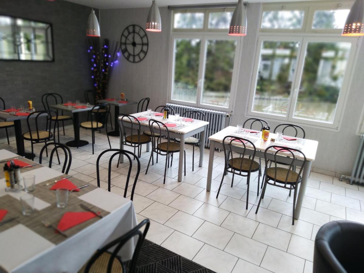Le Risle - Hotel Montfort-sur-Risle Экстерьер фото